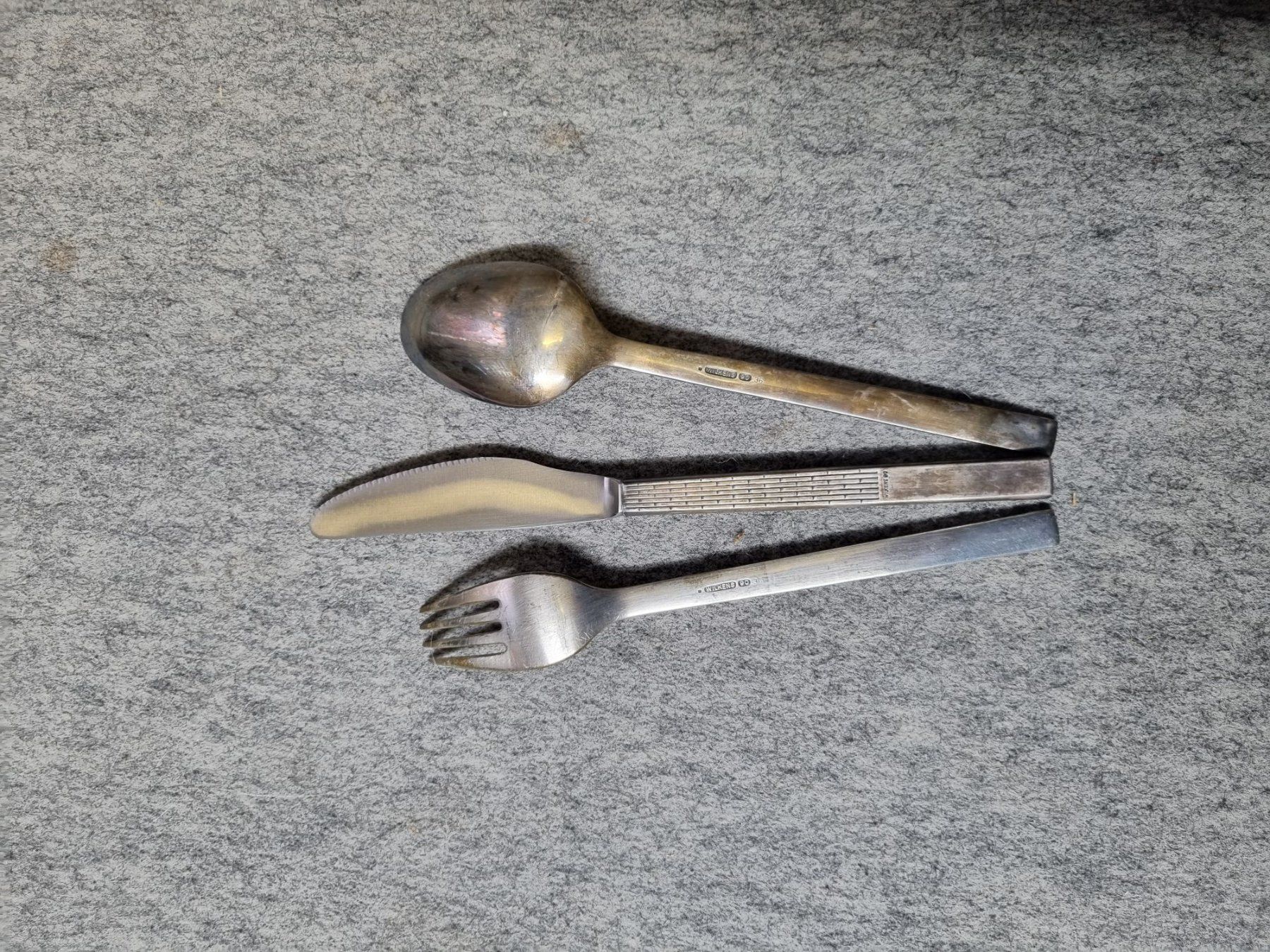 Set di posate: Silber Besteck 3 teilig Löffel Messer Gabel – Usato da Oberentfelden venduto da Creapoint 1