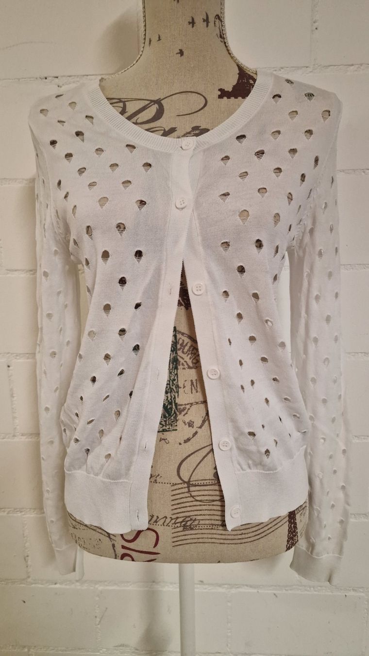 Sandro Giacche: Sandro Paris Strickjacke, weiss – Usato da Rütihof venduto da tweedy123