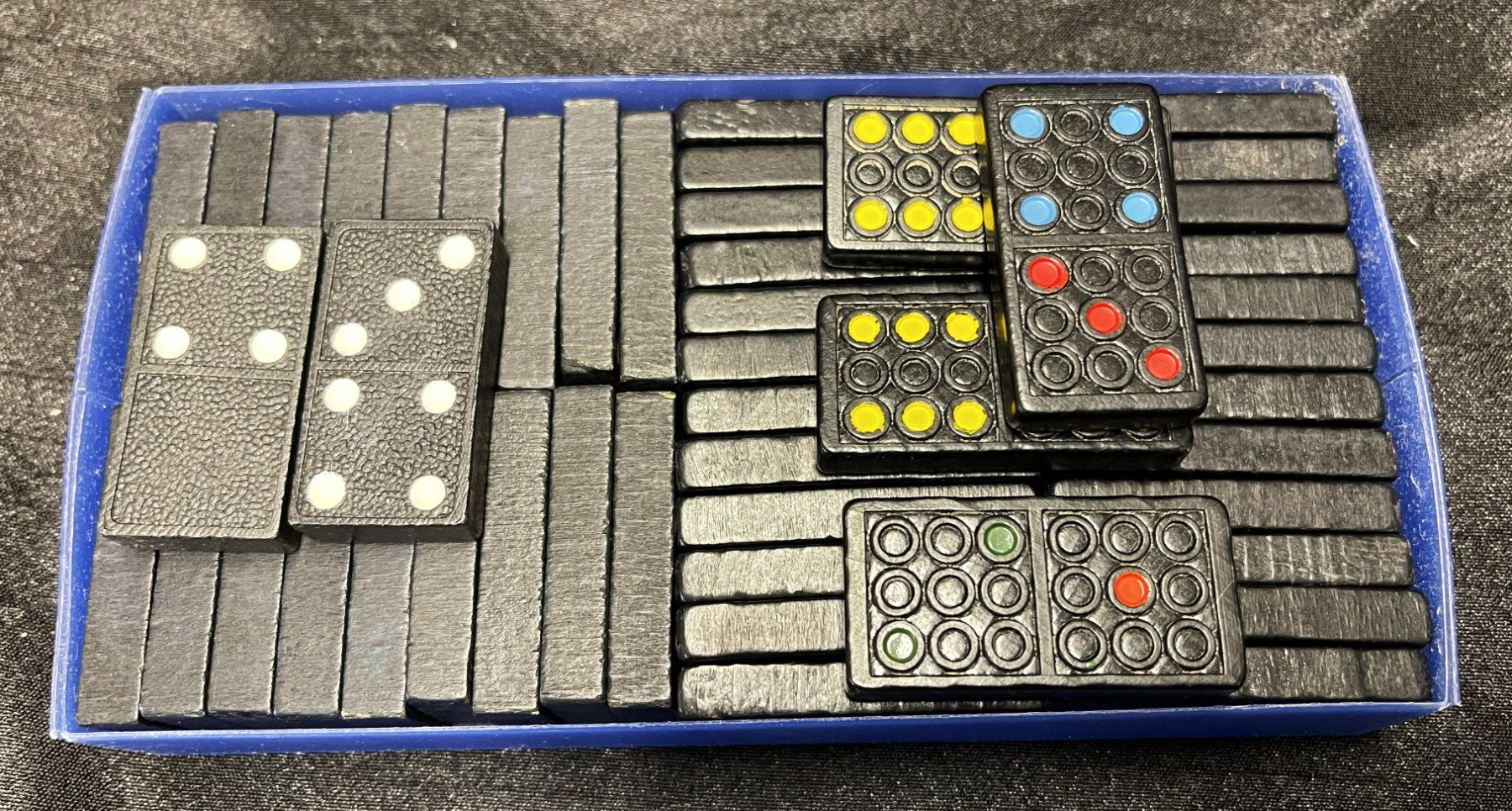 Spiele: Domino Spiel – Gebraucht aus Oftringen von Vucki