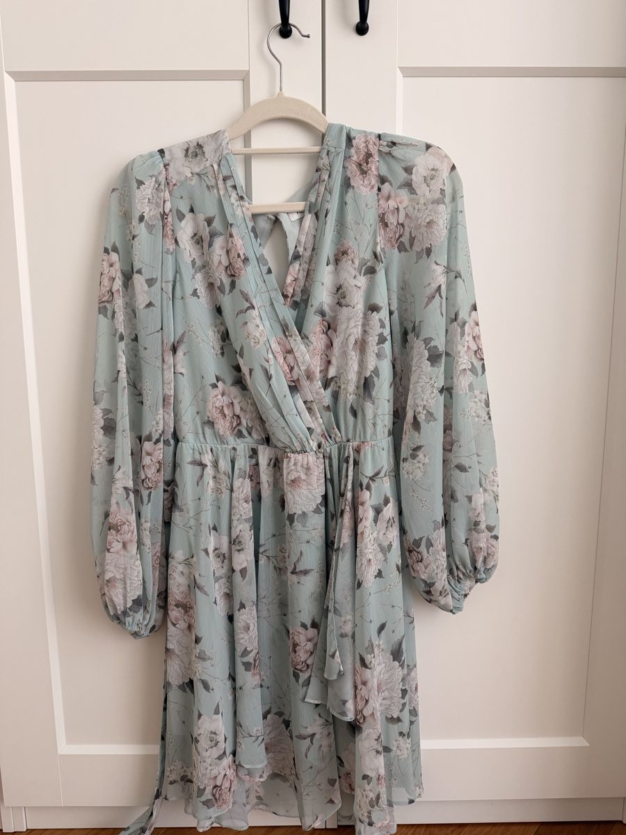 Vestiti: Robe fleurie, doublée, taille 38 – Nuovo (secondo la descrizione) da Lausanne venduto da sanout