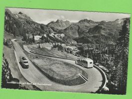 Sustenstrasse mit Blick auf Sustenhörner, (Cabrio-Postautos)