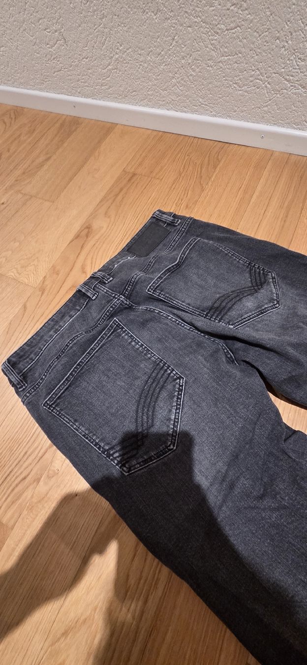 Tom Tailor Jeans: Tom Tailor Jeans 34/32, neuwertig – Nuovo (secondo la descrizione) da Wangen ZH venduto da Benihas 6