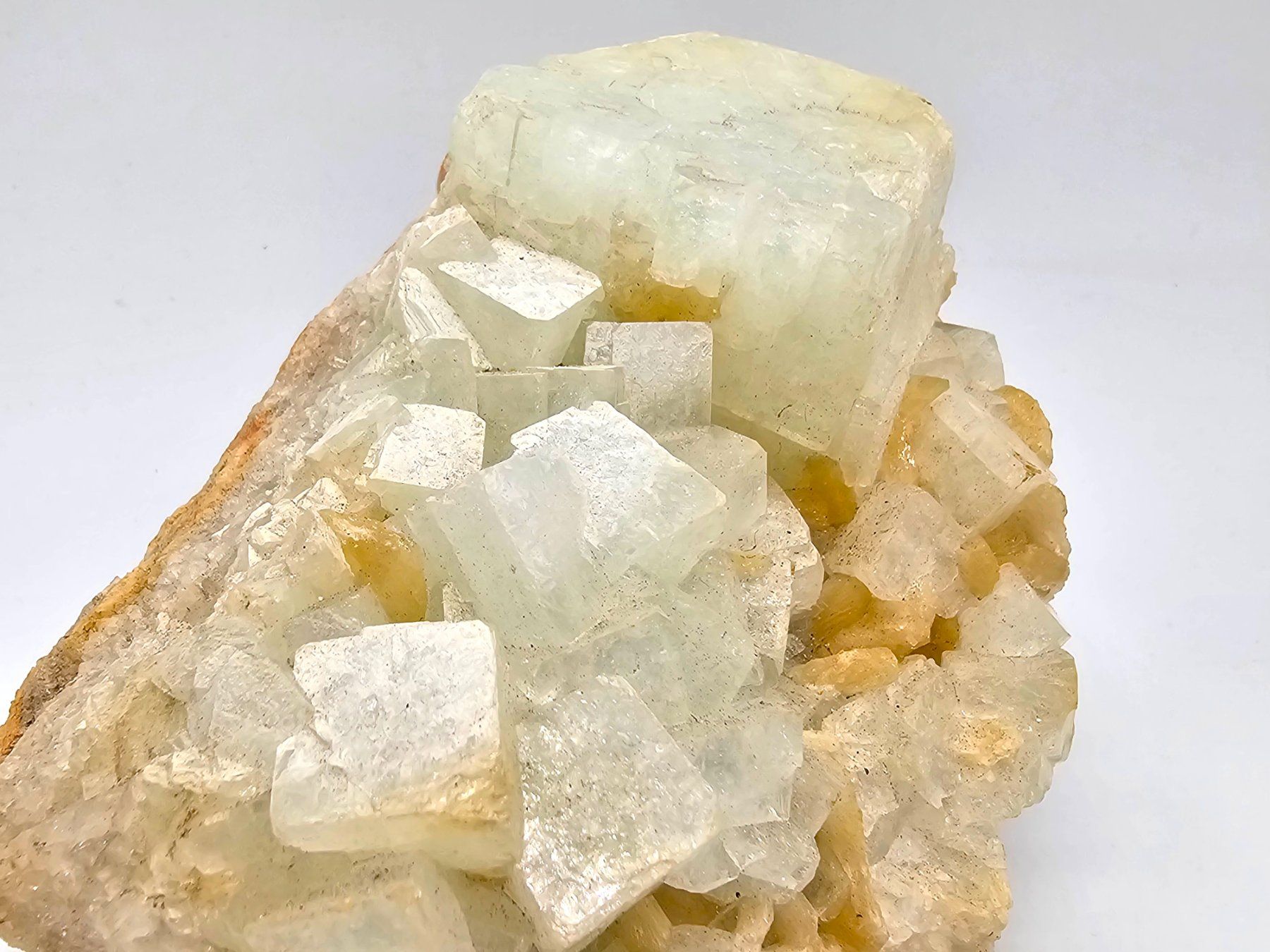 Minerali & Pietre curative: Apophyllite  Pashan Hill Quarry, Pune District, India – Usato da Figino venduto da minshop 1