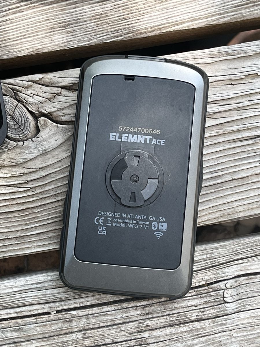 Ordinateurs & app. de mesure: Wahoo Element Ace – D'occasion à Zürich par Alpina10 4