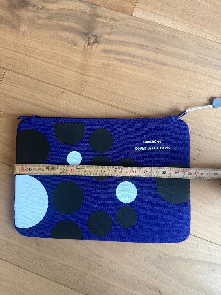 Covers & Borse: . New Comme des Garçons Ipad case – Nuovo e nell'imballaggio originale da St-Sulpice VD venduto da juhdu 1
