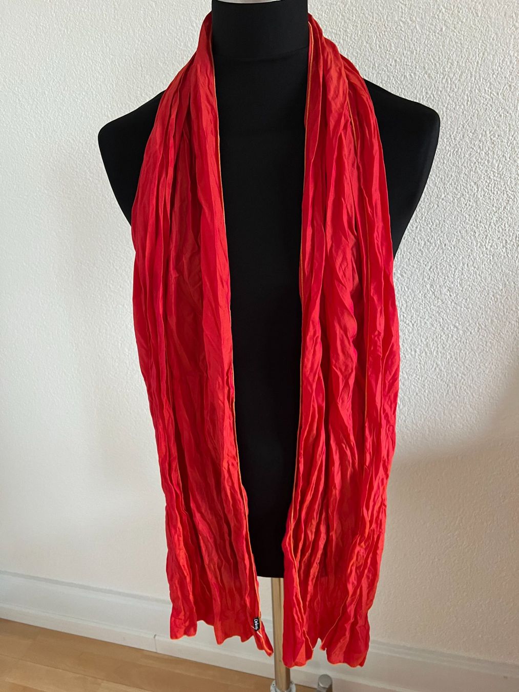 Colora Foulard & Sciarpe: Colora Schal, 57% Seide, Orange-Rot, NEU – Nuovo (secondo la descrizione) da Worb venduto da farben20zauber 1