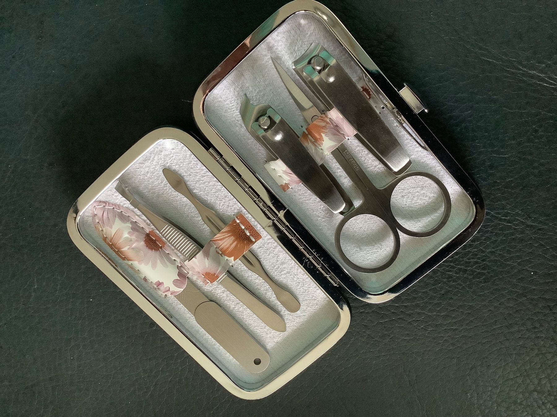 Maniküre: Set de manucure de poche - Comme neuf – Gebraucht aus Le Lignon von Gwen77 4