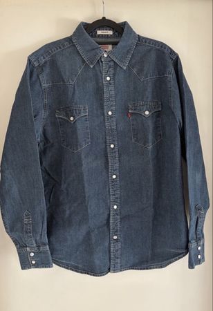 Herren Jeanshemd Levi's Regular Fit blau Gr. M/ NEU