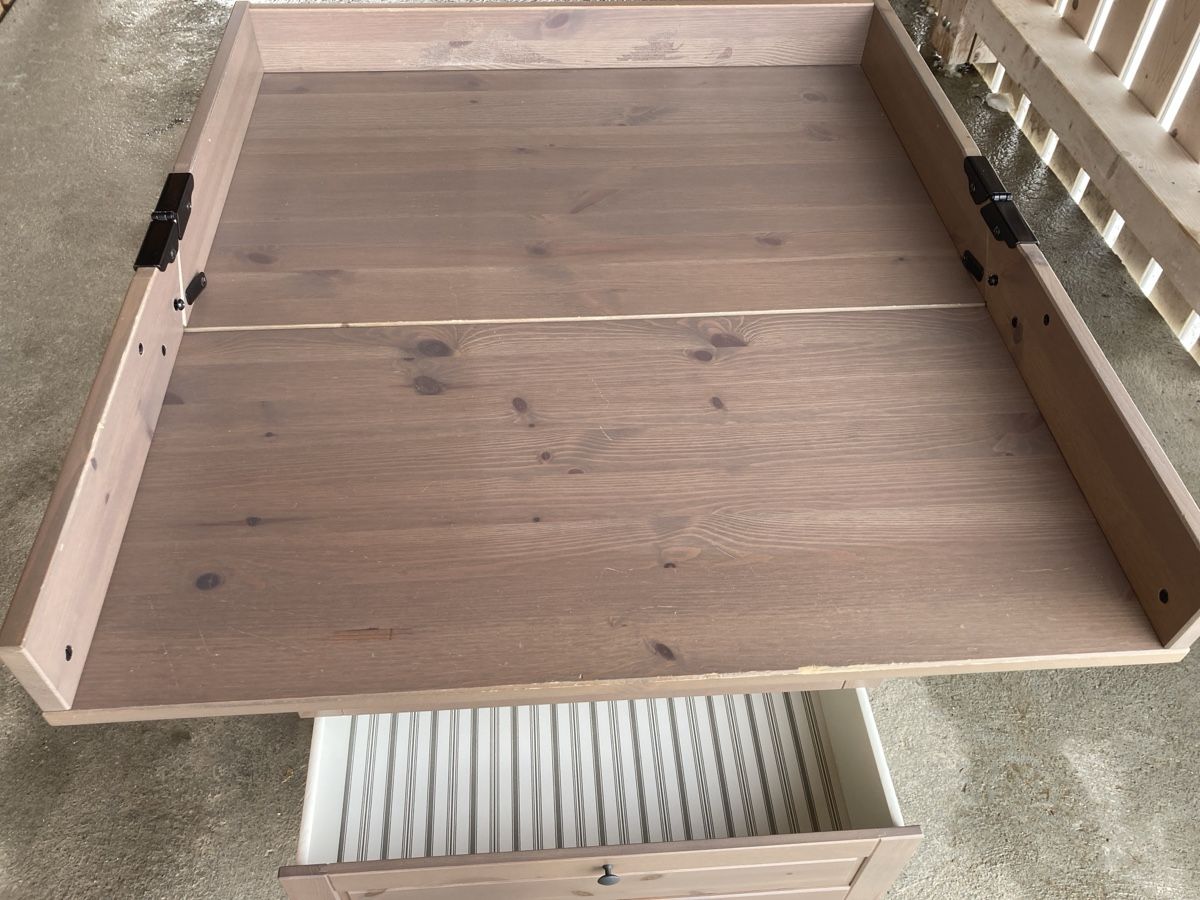 Fasciatoi & Accessori: Wickel Tisch mit Schubladen – Usato da Zweisimmen venduto da design02 3