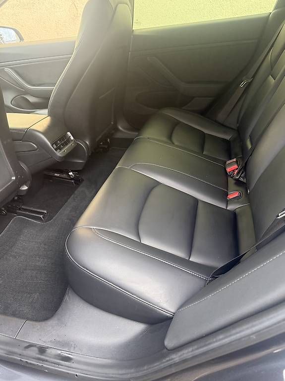 Tesla Automobili: Tesla Model 3 Long Range – Usato da Dietikon venduto da duk_bxk9 4