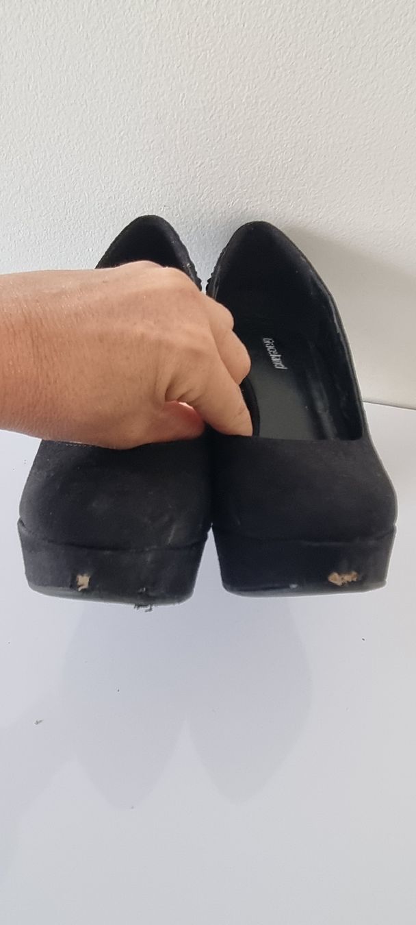 Scarpe da donna: Black Shoes – Usato da Mendrisio venduto da ann_d9pf 7