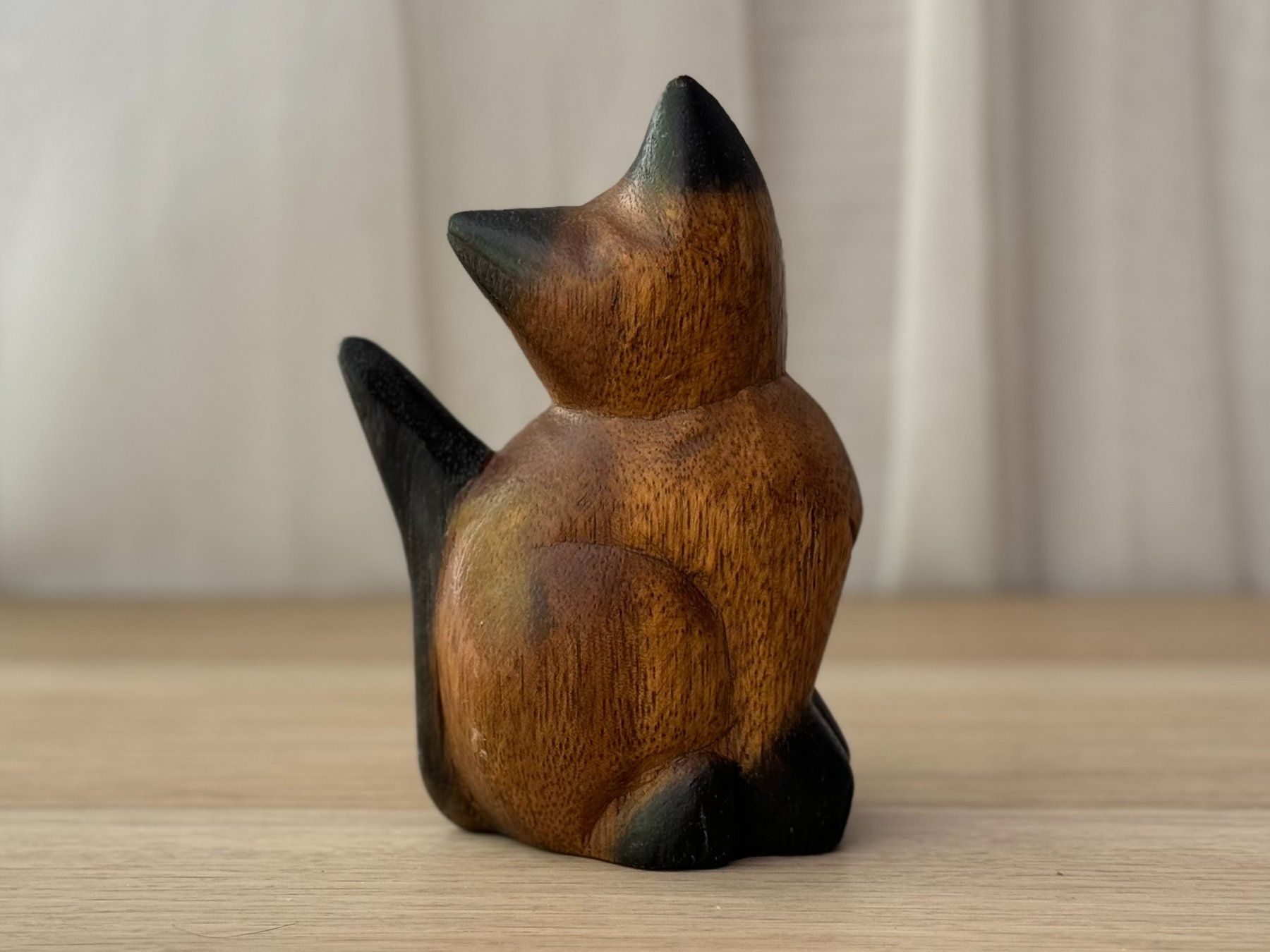 Statuette: Sculpture de chat en bois – Usato da Genève venduto da Reveur 3