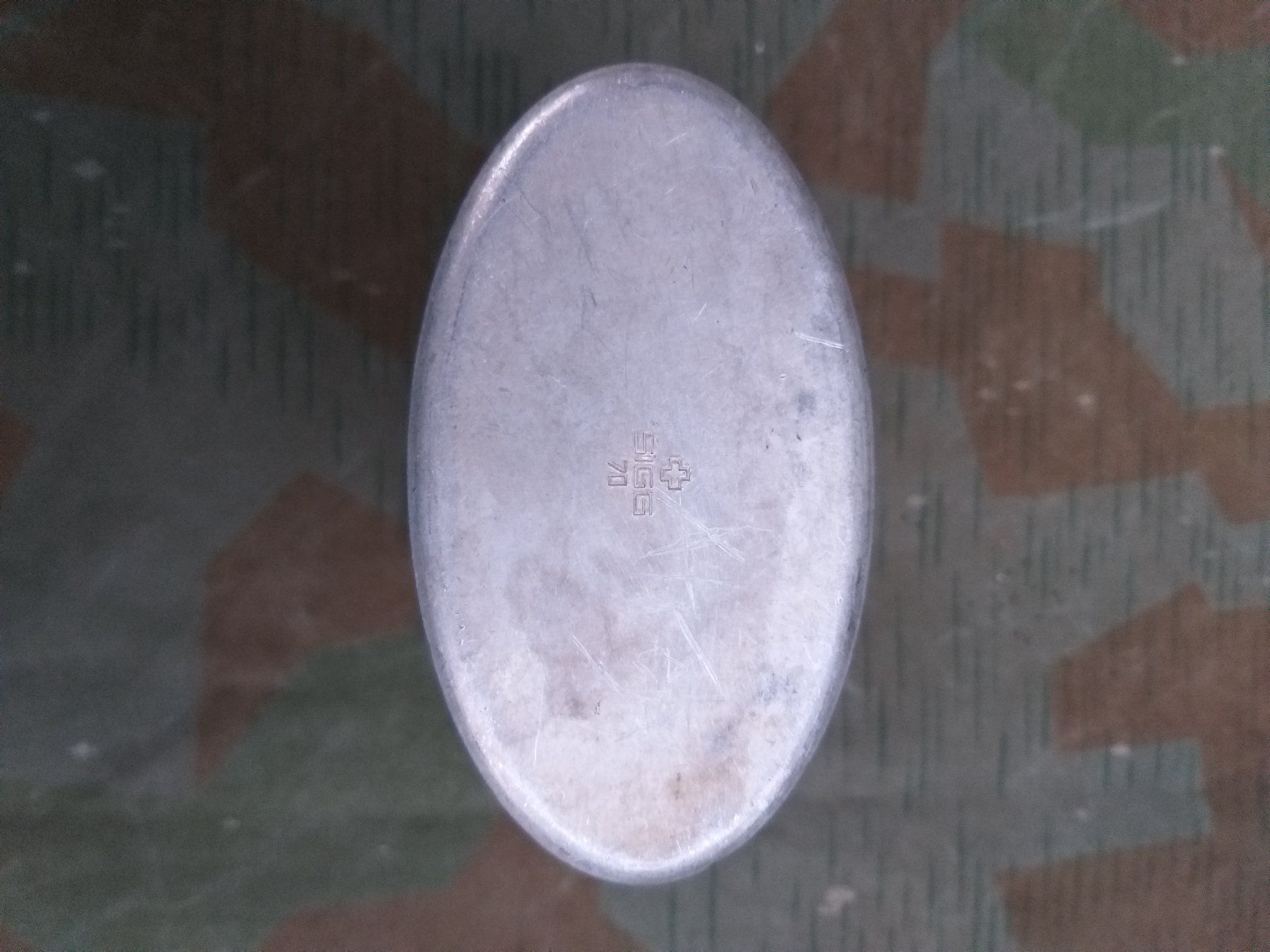 Schweizer Armee Ausrüstung & Ersatzteile: Feldbecher SIGG 1970 – Gebraucht aus Bauma von SwissMilitaria 2