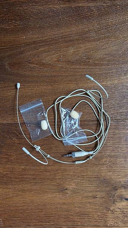 Casques audio: SubZero Headset-Mikrofon mit Miniklinkenstecker, beige – D'occasion à Effretikon par lilli5005 1