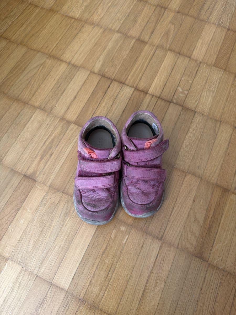 Superfit Scarpe per ragazzi: Halbschuhe superfit Gr 23 – Usato da Mönchaltorf venduto da Angel789