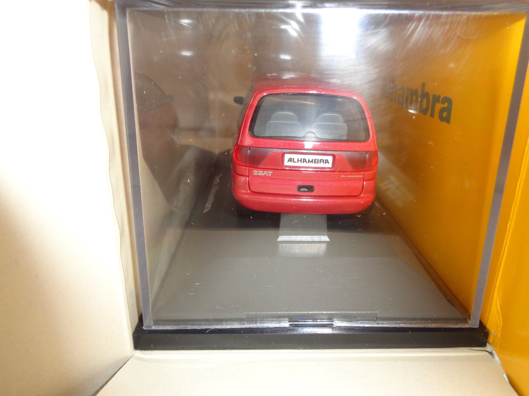 Seat Modellini d'auto: Fischer 1:43 Seat Alhambra – Nuovo e nell'imballaggio originale da Reconvilier venduto da rallycar 2