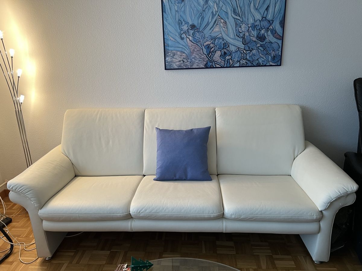 Sofas: 2 Dreisitzer Sofa Leder weiss  – Gebraucht aus Luzern von gab_k9g6