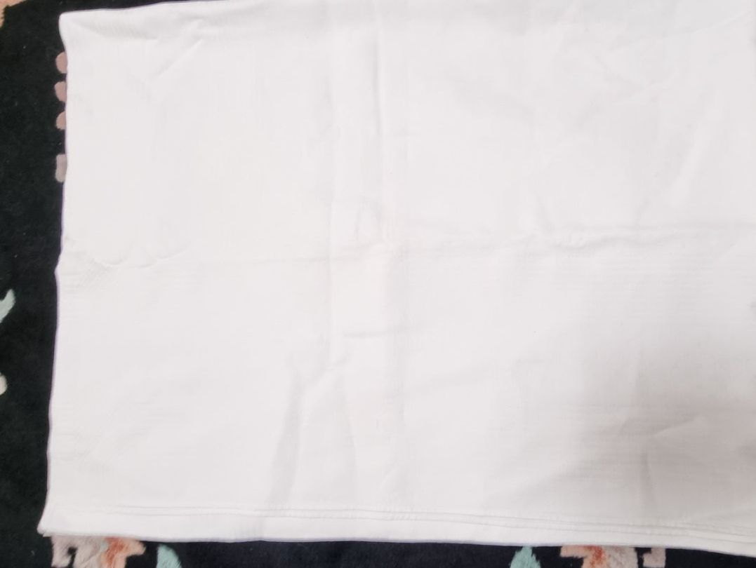 Sonstige Tischwäsche: Tischdecke mit Mitteldecke weiss 135 x 150 cm – Gebraucht aus Geroldswil von Agapanthus22