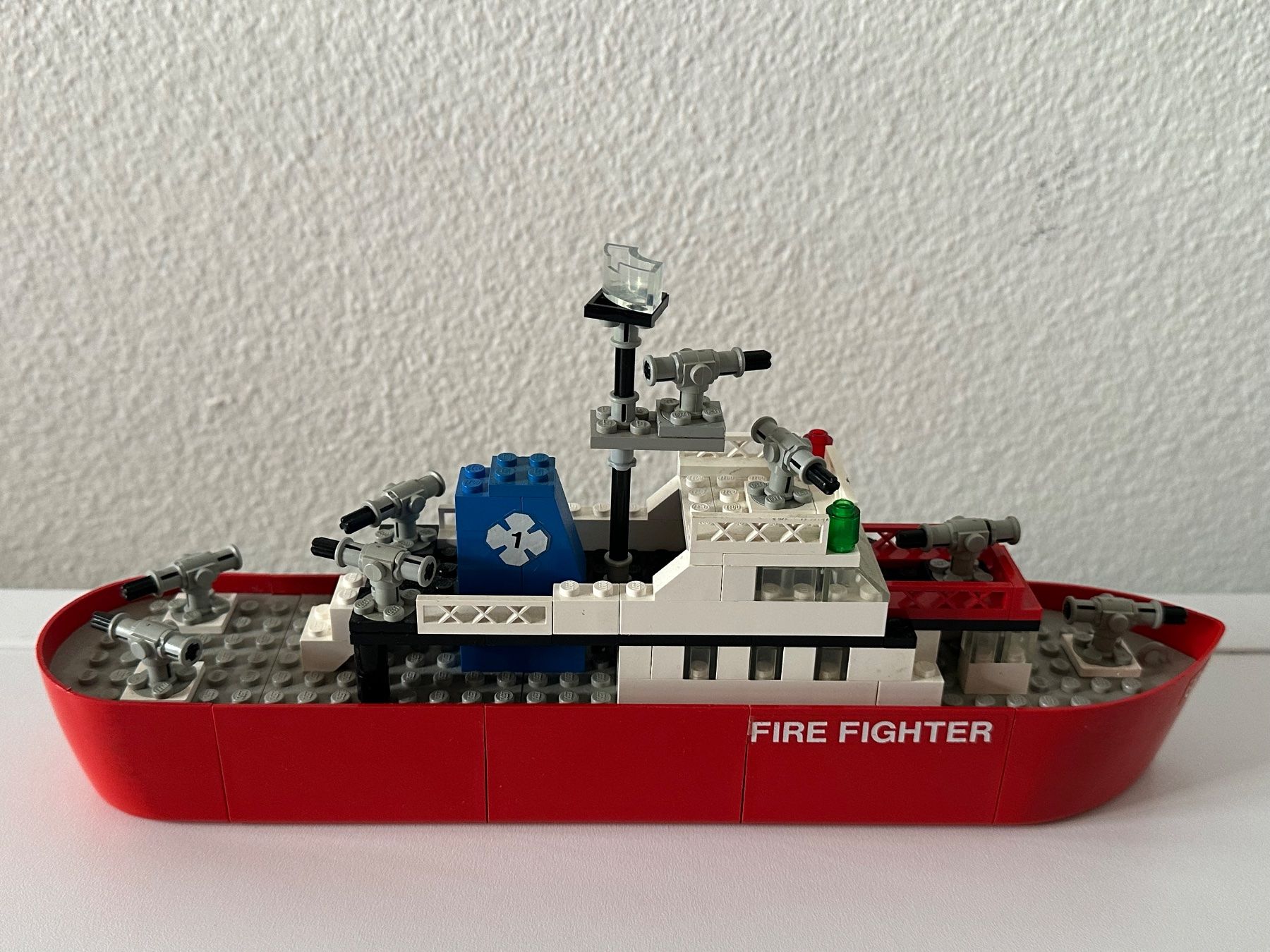 Lego Jeux de construction: LEGO 775 Fire Fighter Ship – D'occasion à Pfäffikon ZH par 0iB4F 2