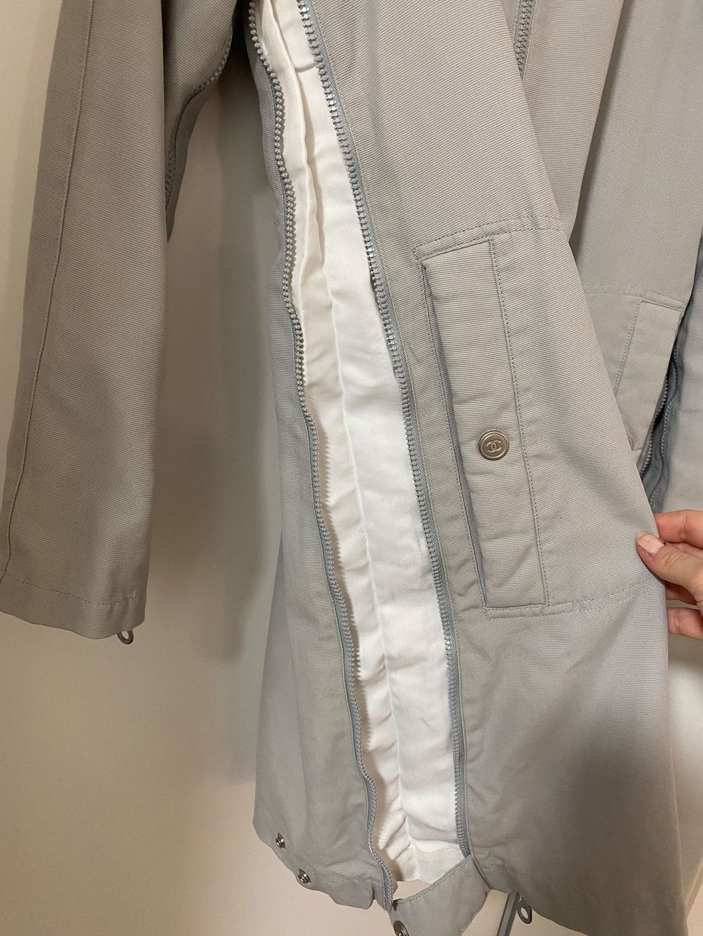 Chanel Jacken: Chanel Jacke – Gebraucht aus Wetzikon ZH von Deba26 2