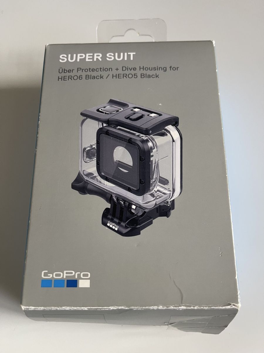 Gopro Lampade & Macchine fotografiche: GoPro Super Suit Housing - Dive Deep! – Usato da Magden venduto da meniel_herrera