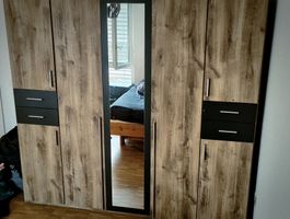 Kleiderschrank 7-türig mit Spiegel, Eiche/Graphit, 225 cm