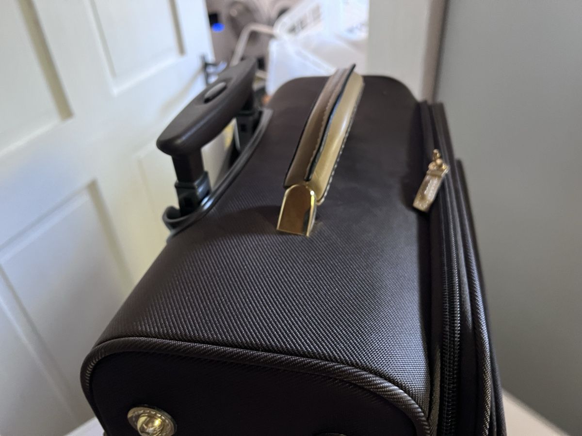 Samsonite Valises de voyage: Reisekoffer Samsonite 37x54x21 (35) – D'occasion à Glattfelden par maa_qcj8 2