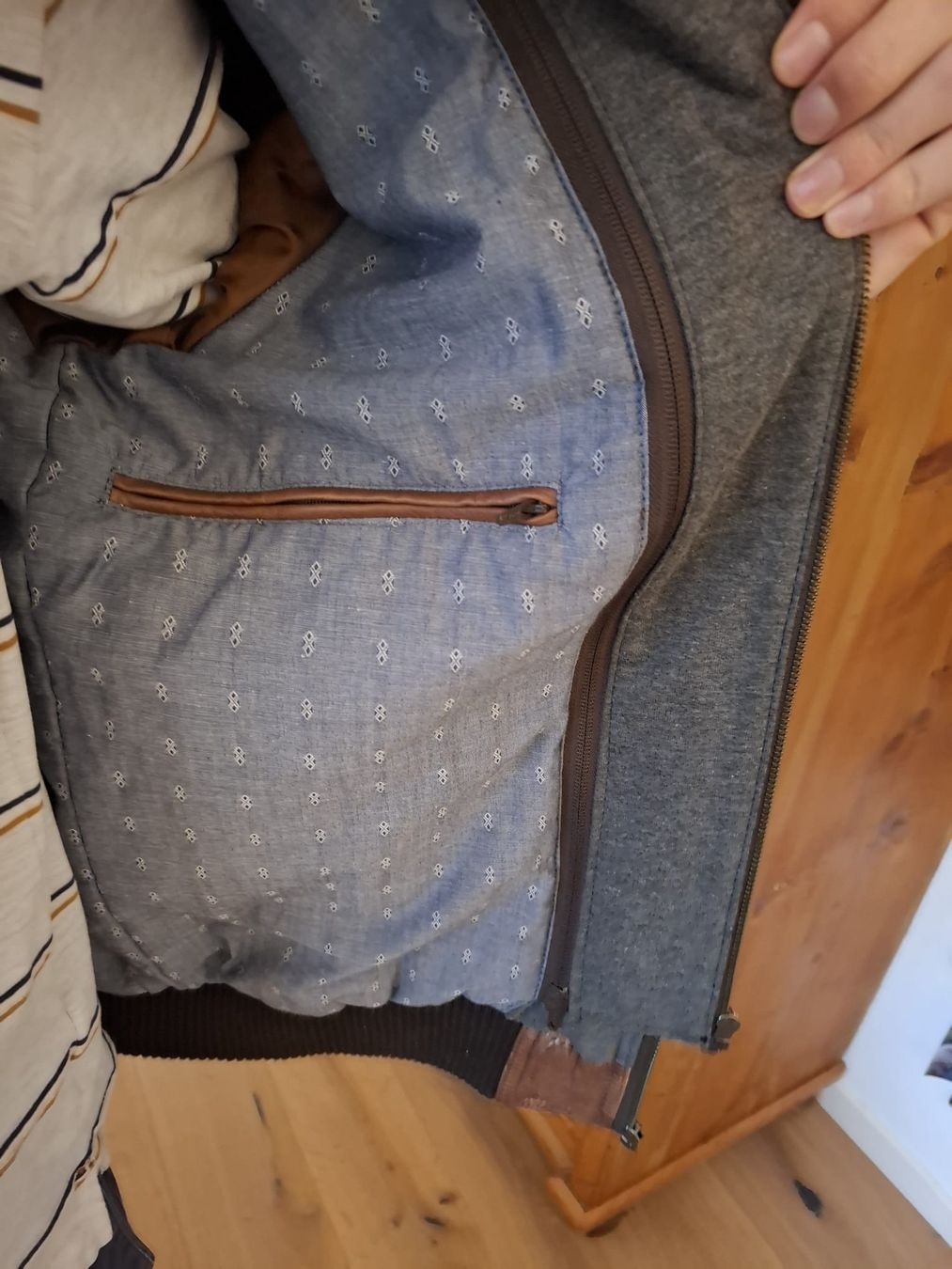 Giacche: Lederjacke Grösse 50 – Nuovo (secondo la descrizione) da Hausen AG venduto da haag987 4