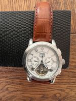 Uhr mit Lederband (Achtung keine Orginale)