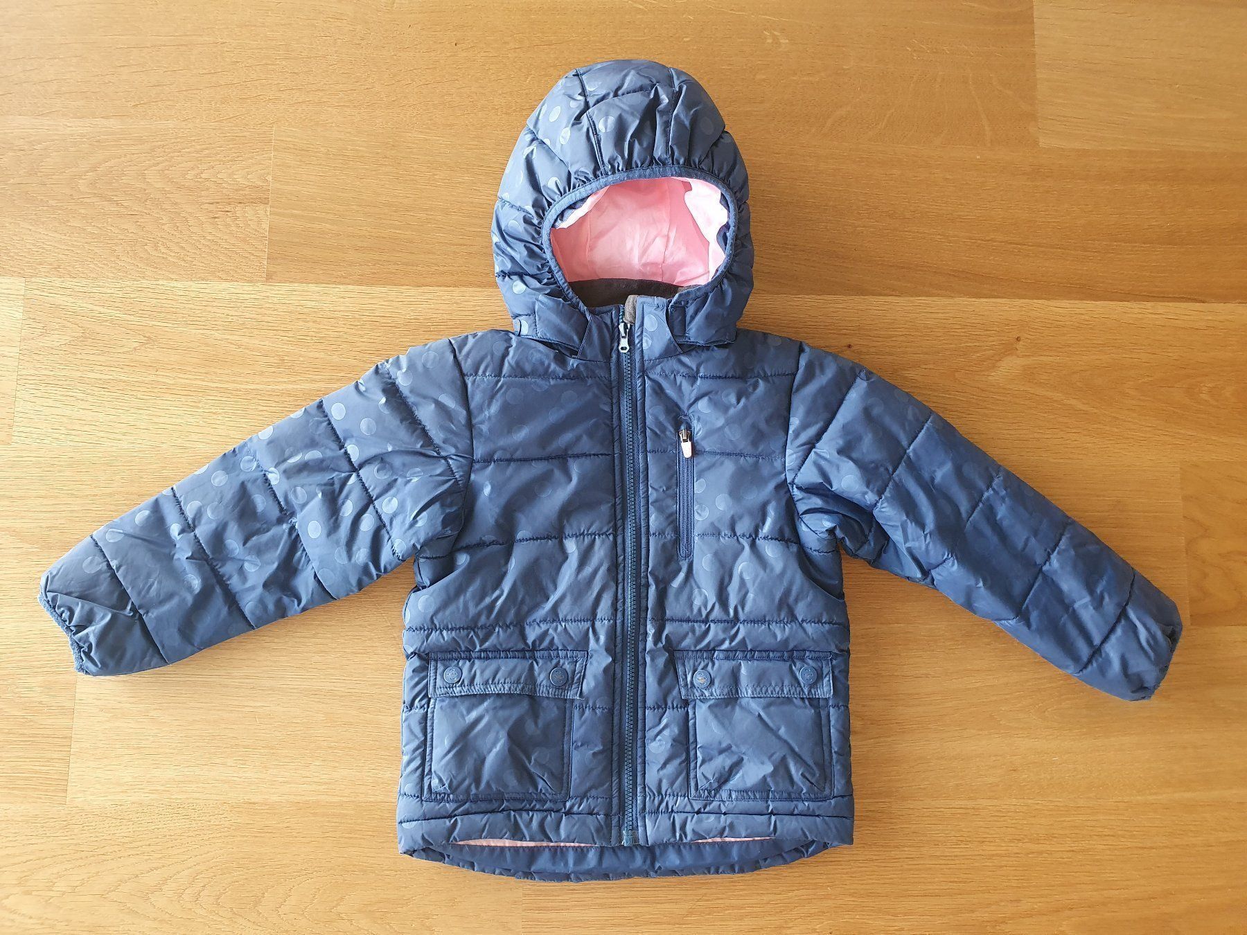 H&M Vestes & Manteaux: Winterjacke Gr. 116 – D'occasion à Villars-sur-Glâne par richardette