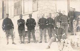 Militare Militär Militaire