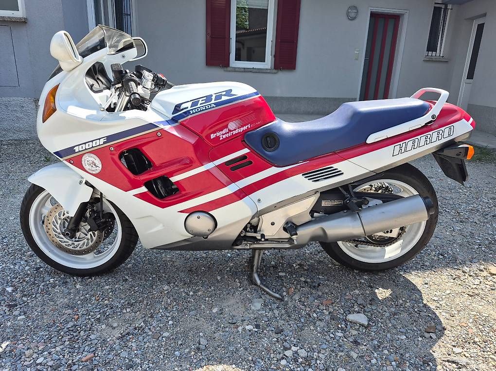 Honda Strada: Honda CBR 1000 F – Usato da Riva San Vitale venduto da Marneta