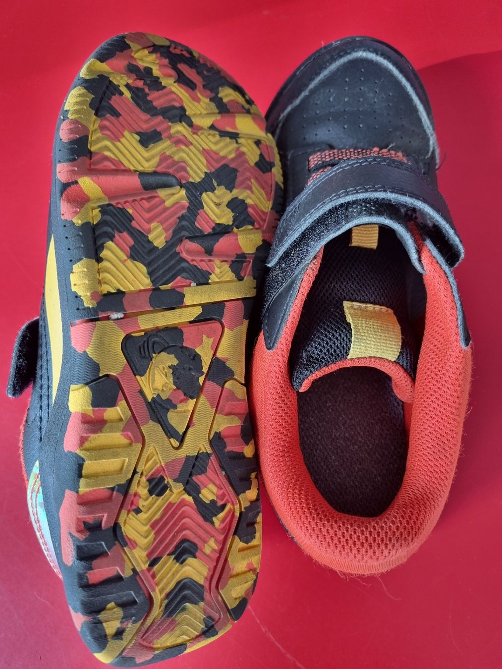 Decathlon Chaussures garçon: turnschuhe – D'occasion à Basel par Waranwaran 1