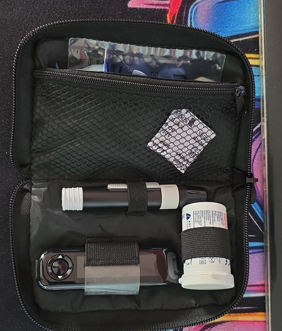Misurare: Accu-Chek Blutzuckermessgerät Tasche – Usato da Zürich venduto da rene_2025