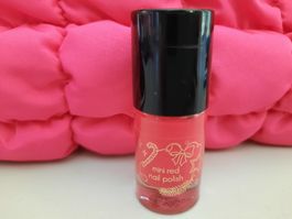 Roter Nagellack Mini von Essence, festlich, neu!❤️💅✨️💫