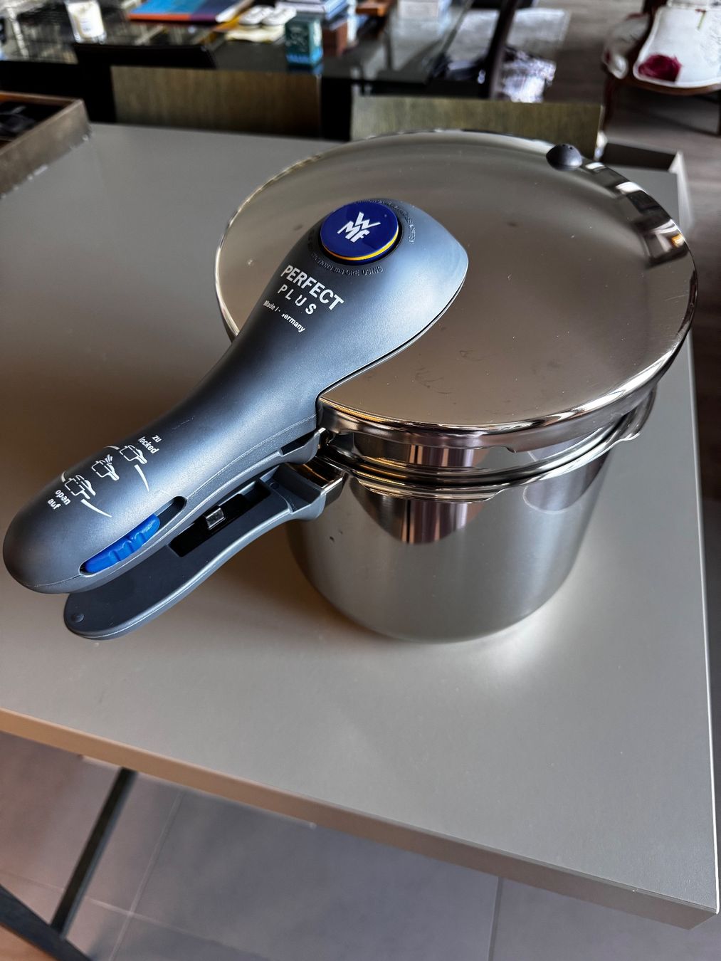 WMF Pentole: WMF Perfect Plus 6,5l + 3,0l – Usato da Genève venduto da tar_n9db