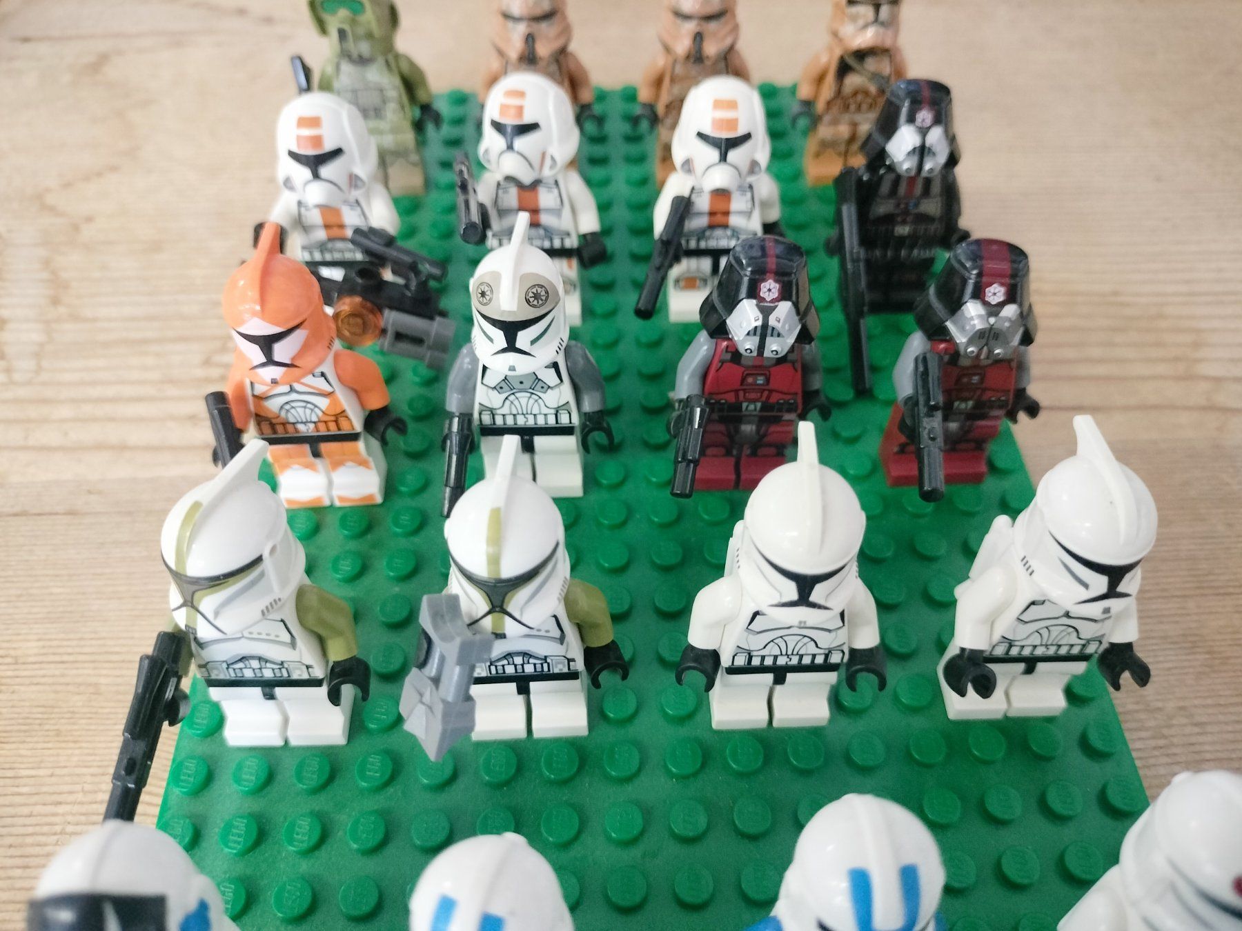 Lego Giocattoli: Lego Star Wars div. Clone Trooper 24 Stück – Usato da Wil SG venduto da RoyalBricks 3