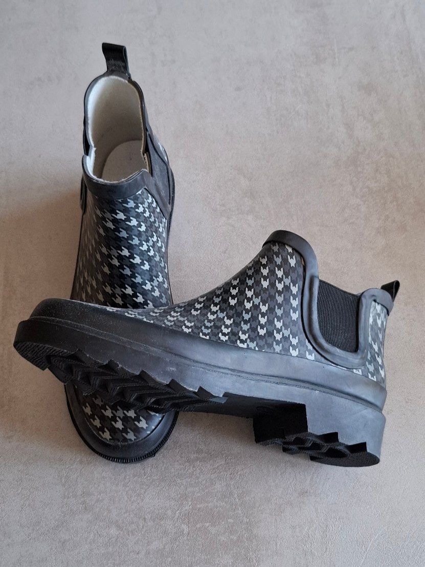 Scarpe da donna: Regenstiefel mit Karomuster Grösse 38 – Nuovo (secondo la descrizione) da Biel/Bienne venduto da Kokos4 1
