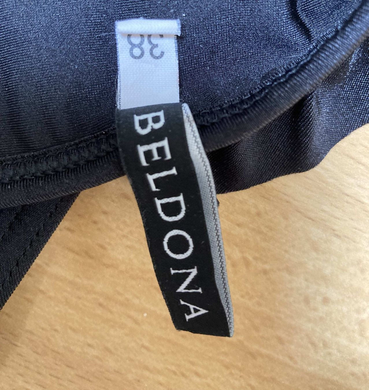 Beldona Costumi da bagno & Bikini: Beldona - Bikini - schwarz - Grösse 38 / Cup B – Usato da Zofingen venduto da Justizia_01 4