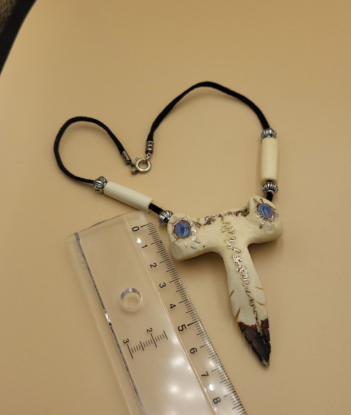 Ketten: UNIKAT Handgemachte Collier Mit Knochen Anhänger und 2 Opal – Gebraucht aus Wald ZH von SwissPawnshop 5