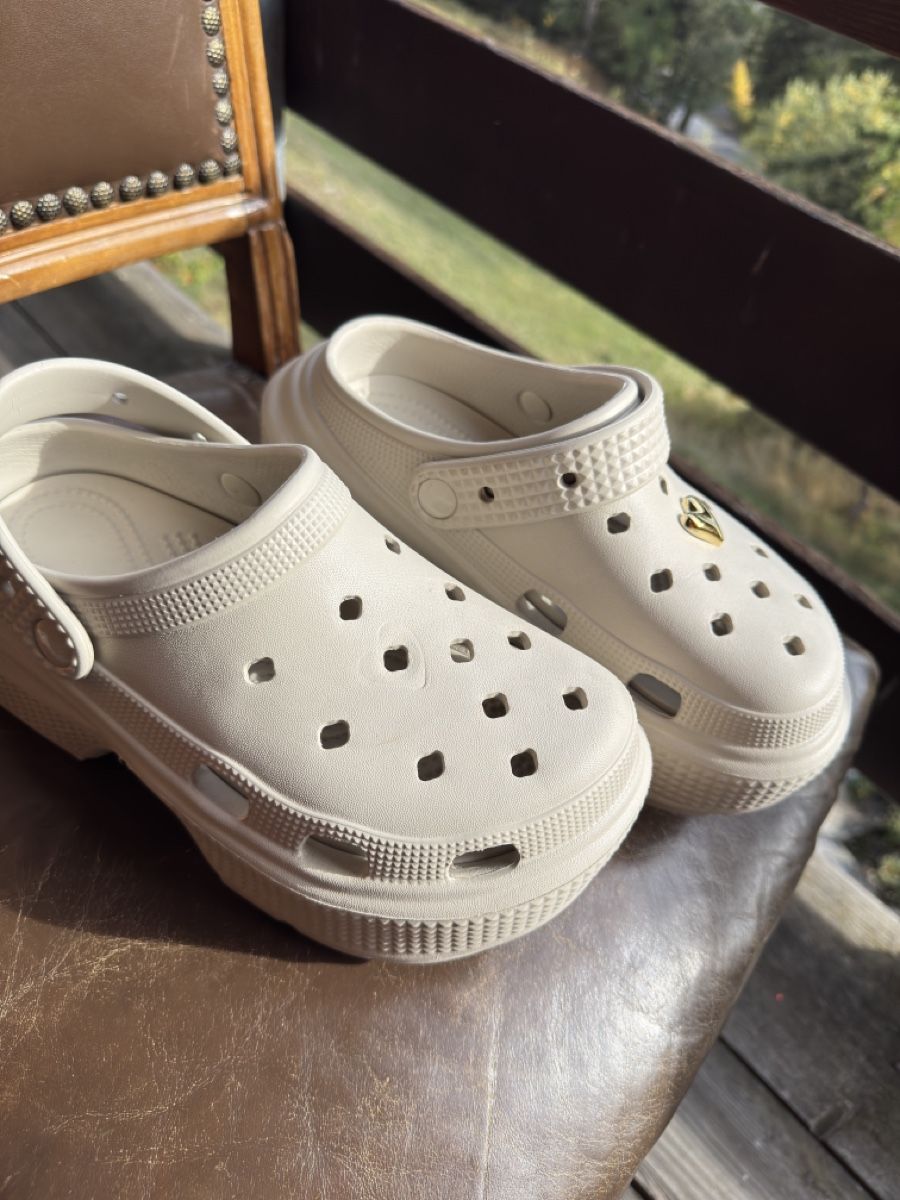 Scarpe da uomo: Crocs Platform Clogs Beige Like New Condition – Nuovo (secondo la descrizione) da Sion venduto da sof_97f5