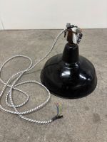 Emaille-Lampe schwarz
