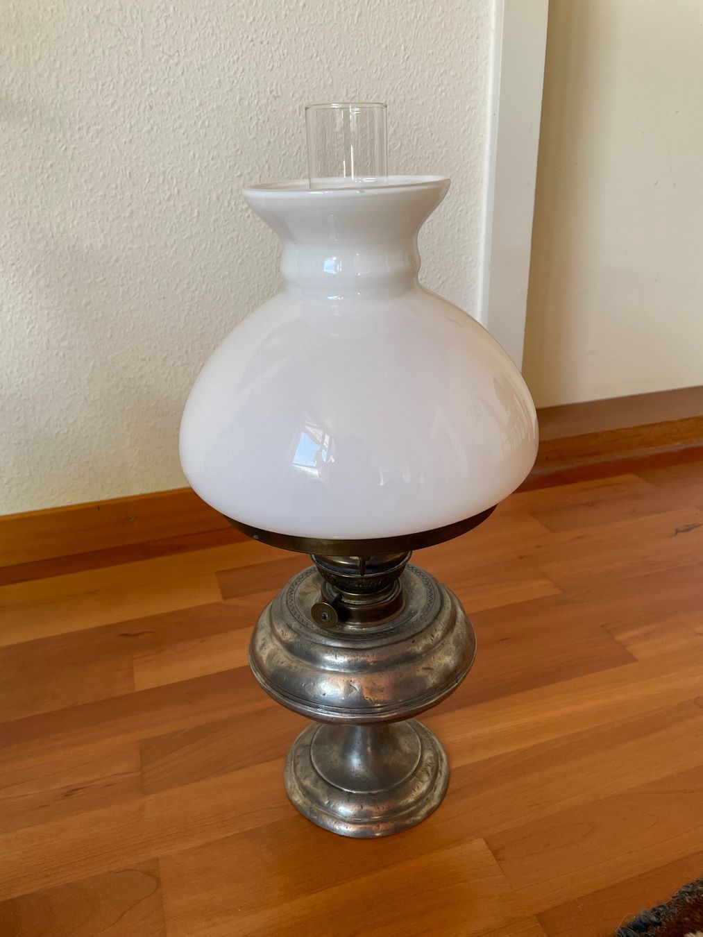 Lampen: Antike Petroleumlampe – Gebraucht aus Olsberg von iri_pn9t 1