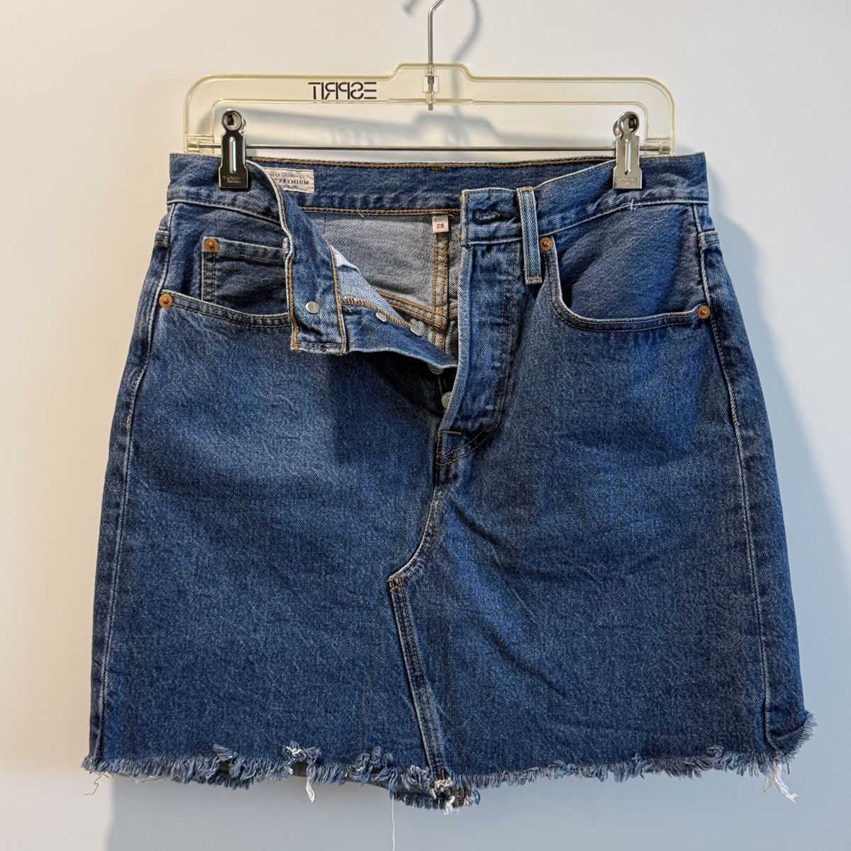Levi's Röcke: Levi's Rock Denim Grösse 28 neuwertig – Neu (gemäss Beschreibung) aus Liestal von kurz.weilig