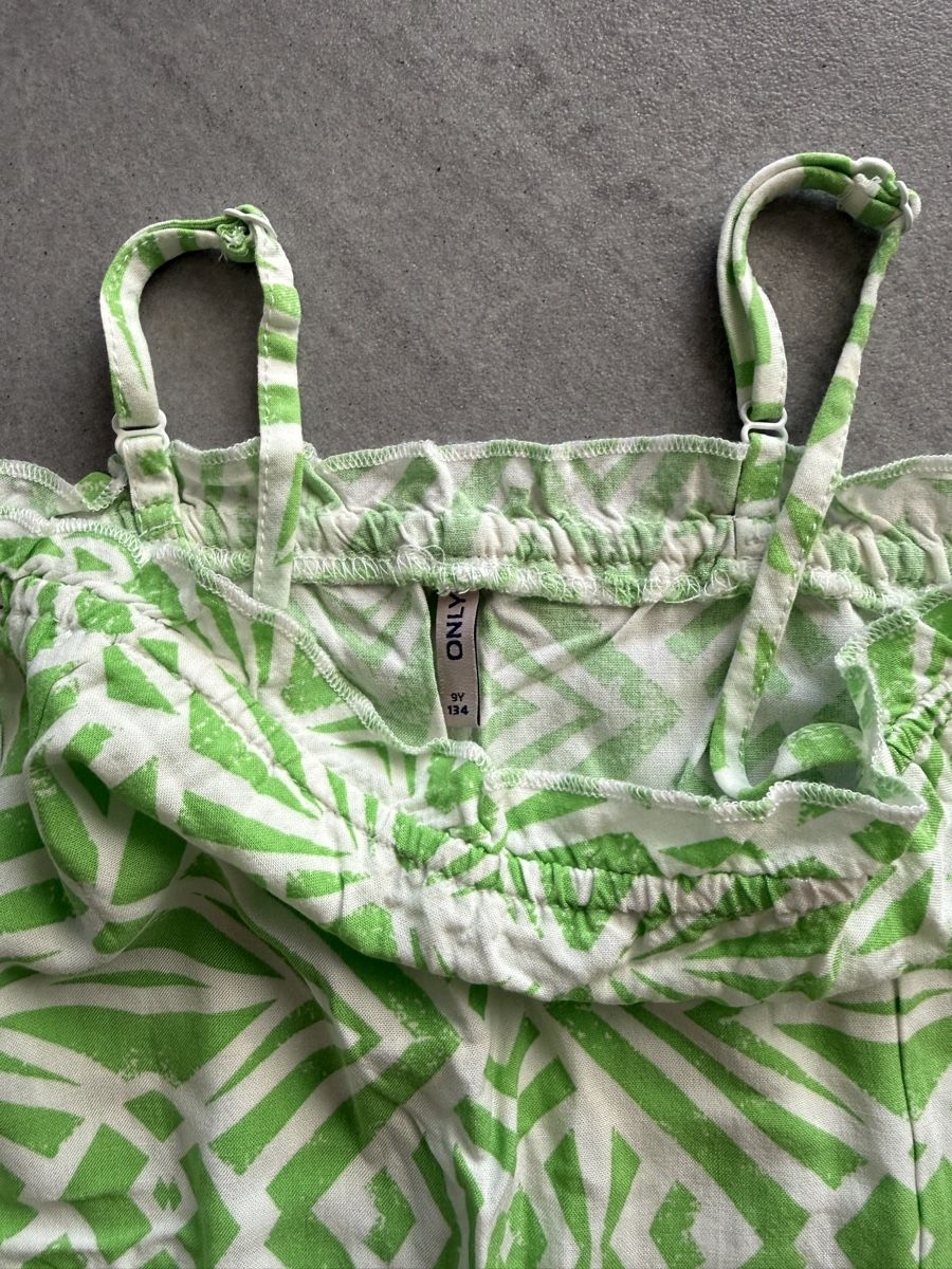 Only Tute: Jumpsuit Grösse 134 – Usato da Mägenwil venduto da Bienchen8 1