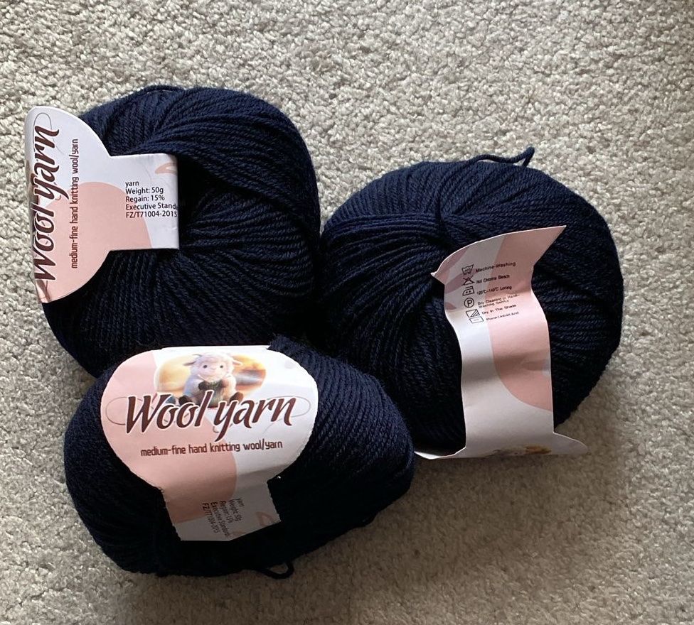 Lana: ca. 500 g tibetisch-blaues Wollgarn – Nuovo e nell'imballaggio originale da Wagenhausen venduto da Svema