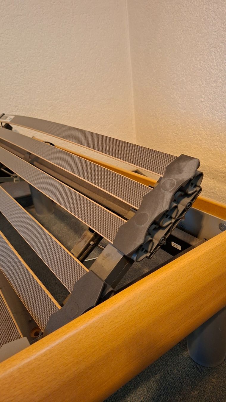 Lits: Längeres Einzelbett – D'occasion à Wiesendangen par sgr_lq7w 4