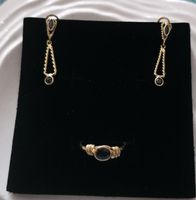 Or 11 carats [750 ] Parure vintage . Bague + Boucles d'oreil
