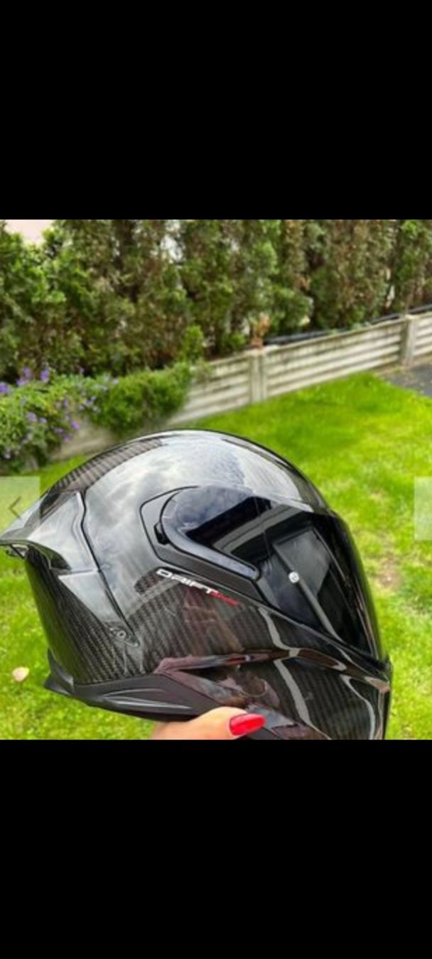 Caschi & visiere: bellissimo casco CABERG DRIFT EVO CARBON – Usato da Solduno venduto da mfr_9nfv
