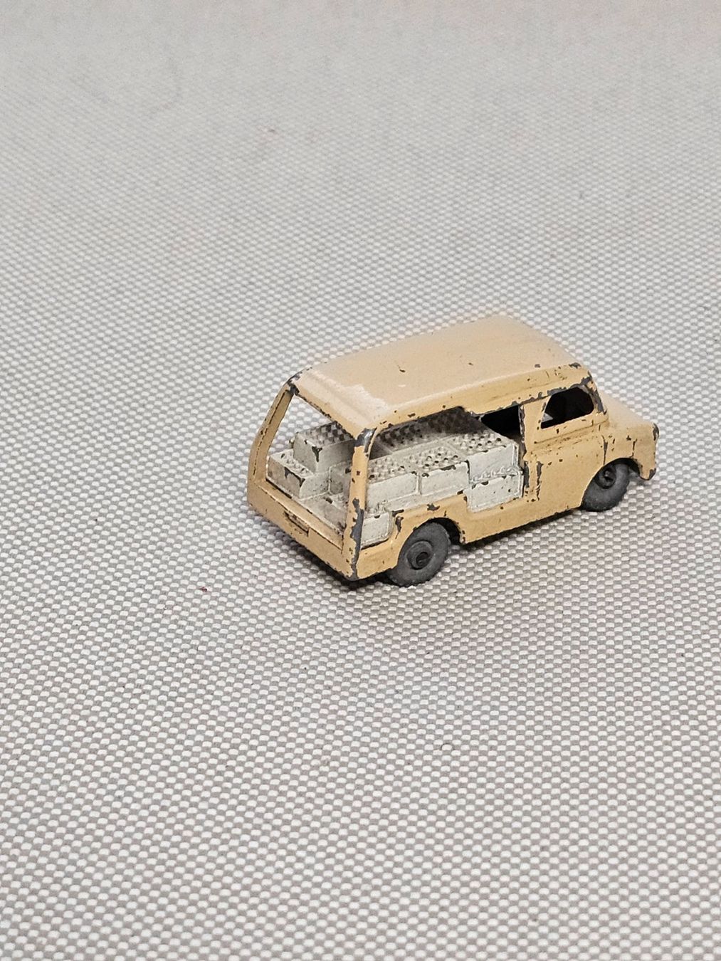 Lesney Modellini d'auto: Lesney Bedfor Milk Van – Usato da Starrkirch-Wil venduto da easygo13 1